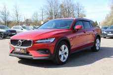 Volvo V60 Cross Country II