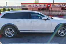 Volvo V90 Cross Country I