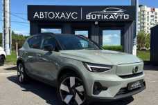 Volvo XC40 I  Рестайлинг, 2023, пробег 4500 км