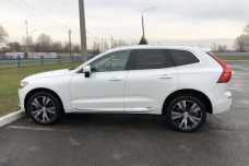 Volvo XC60 II  Рестайлинг, 2022, пробег 15000 км