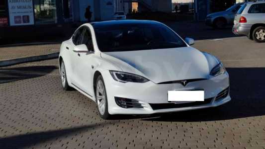 Tesla Model S I Рестайлинг