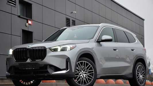 BMW X1 U11