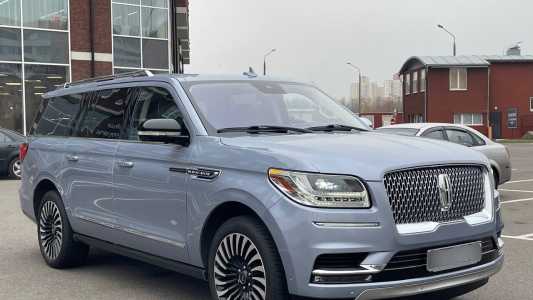 Lincoln Navigator IV