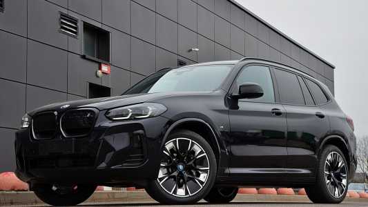 BMW iX3 I