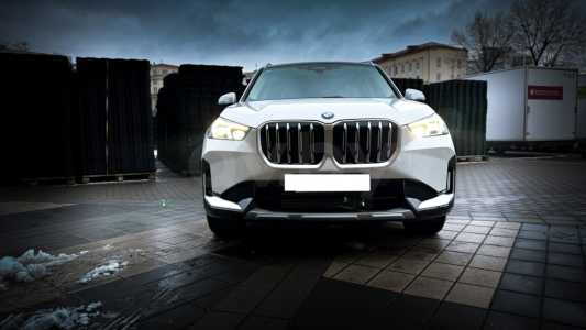 BMW X1 U11