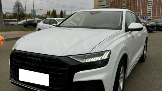 Audi Q8 I