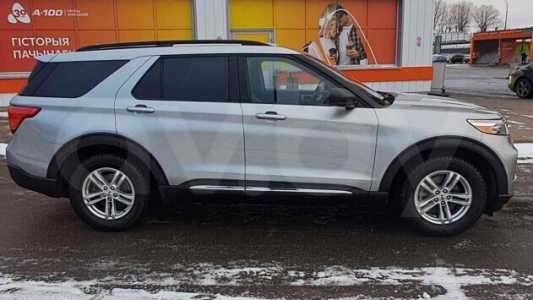 Ford Explorer VI