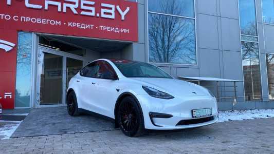 Tesla Model Y I