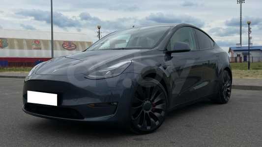 Tesla Model Y I