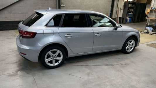 Audi A3 8V Рестайлинг, 2017, пробег 174000 км Audi A3 8V Рестайлинг, 2017, пробег 174000 км