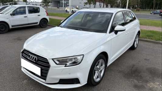 Audi A3 8V Рестайлинг, 2019, пробег 241000 км Audi A3 8V Рестайлинг, 2019, пробег 241000 км