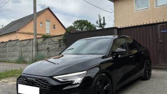 Audi A3 8Y, 2023, пробег 7000 км