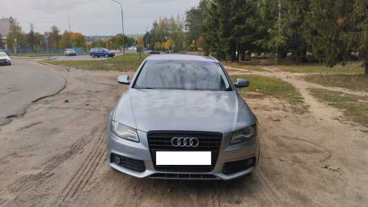 Audi A4 B8