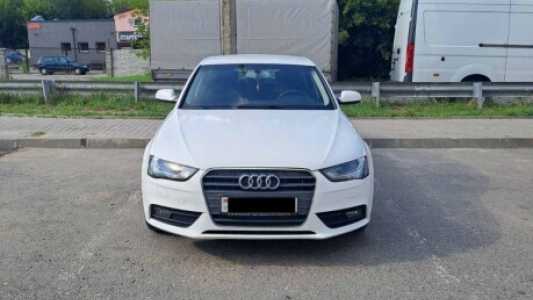 Audi A4 B8  Рестайлинг, 2014, пробег 145000 км