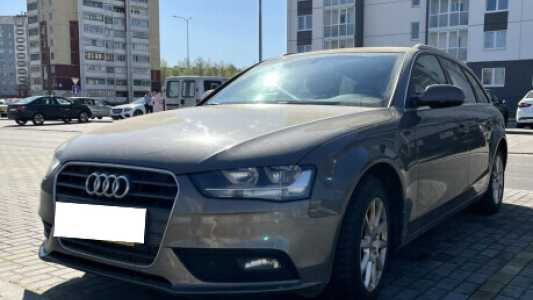 Audi A4 B8  Рестайлинг, 2014, пробег 280000 км