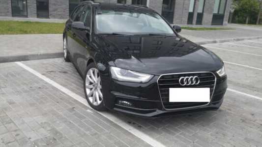 Audi A4 B8  Рестайлинг, 2015, пробег 229000 км