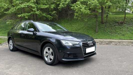 Audi A4 B9, 2017, пробег 217000 км