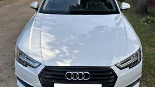 Audi A4 B9, 2017, пробег 266000 км