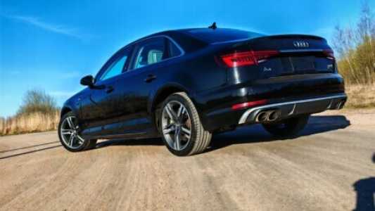 Audi A4 B9, 2018, пробег 100000 км
