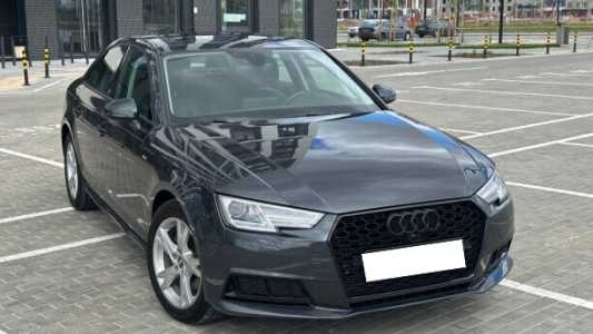 Audi A4 B9, 2018, пробег 133000 км