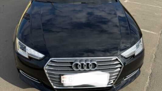Audi A4 B9, 2018, пробег 17500 км