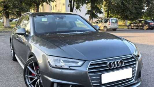 Audi A4 B9, 2019, пробег 134700 км