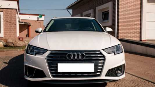 Audi A4 B9