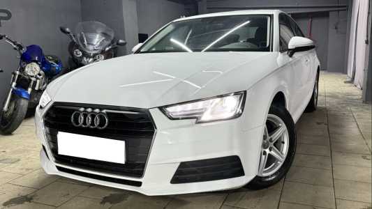 Audi A4 B9