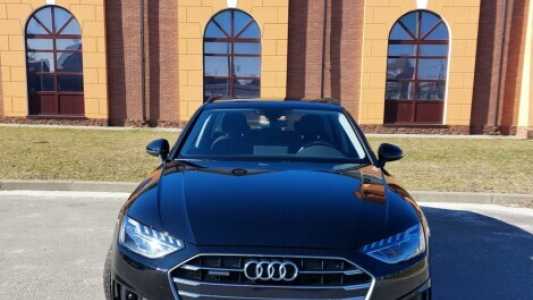 Audi A4 B9  Рестайлинг, 2019, пробег 199500 км