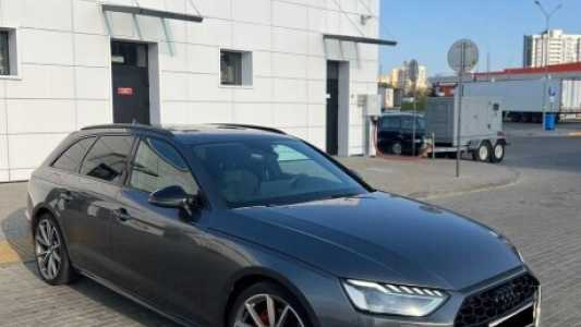 Audi A4 B9  Рестайлинг, 2019, пробег 246000 км