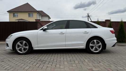 Audi A4 B9  Рестайлинг, 2021, пробег 59000 км