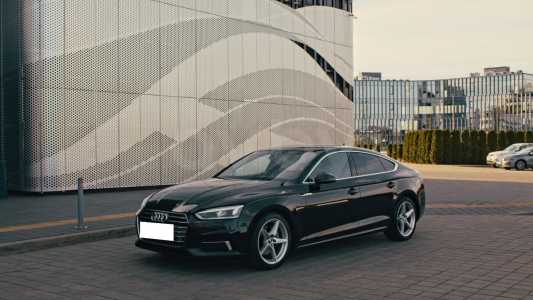 Audi A5 F5