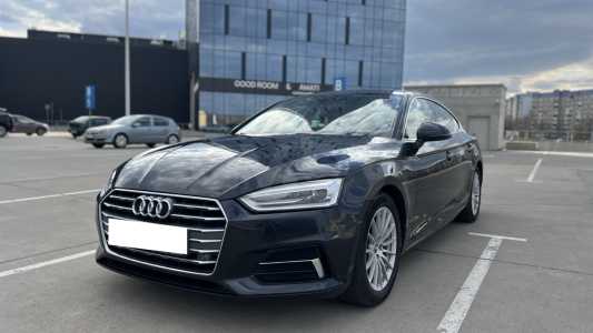 Audi A5 F5
