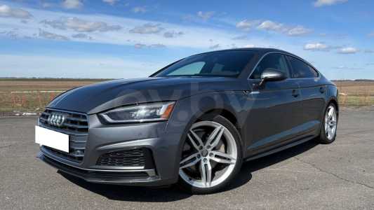 Audi A5 F5