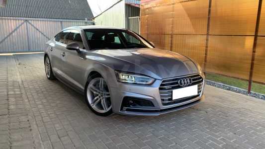 Audi A5 F5