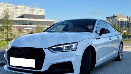 Audi A5 F5