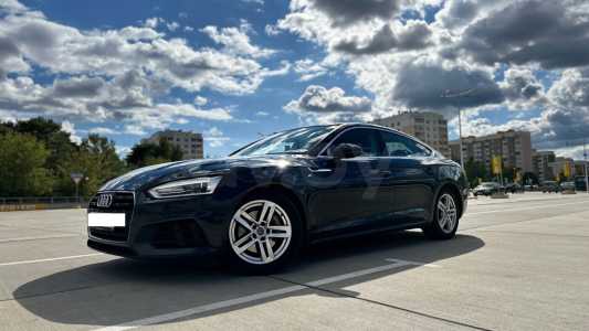 Audi A5 F5