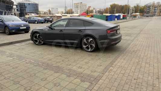 Audi A5 F5