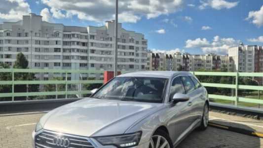 Audi A6 C8, 2019, пробег 156000 км Audi A6 C8, 2019, пробег 156000 км