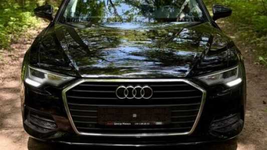 Audi A6 C8, 2019, пробег 160125 км