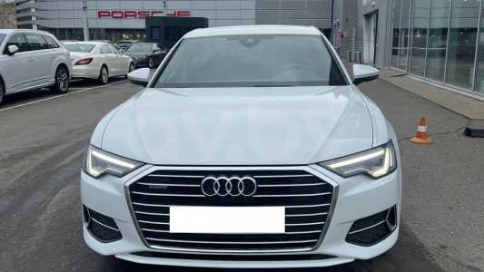 Audi A6 C8