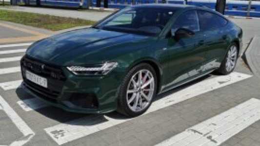 Audi A7 C8, 2022, пробег 43000 км Audi A7 C8, 2022, пробег 43000 км