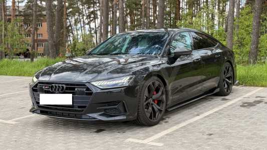 Audi A7 C8