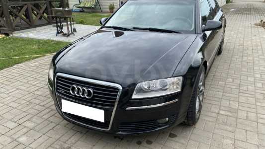 Audi A8 D3