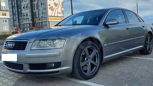 Audi A8 D3