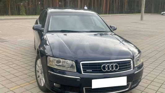 Audi A8 D3