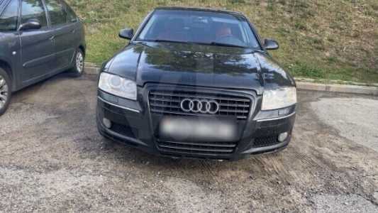 Audi A8 D3