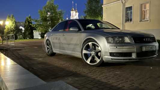 Audi A8 D3