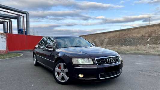 Audi A8 D3