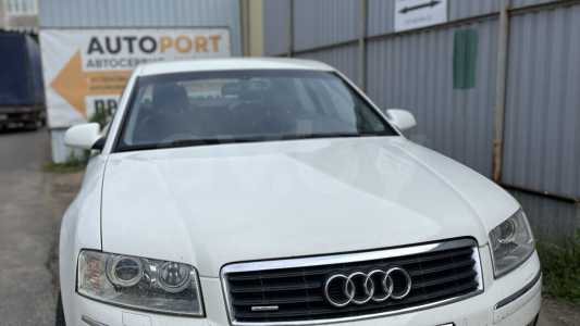 Audi A8 D3